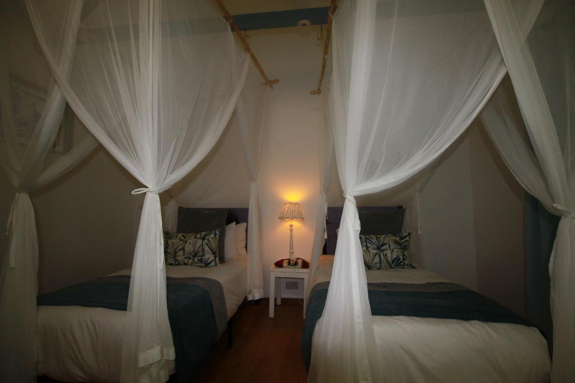 The Old House Bed & Breakfast Kasane Ngoại thất bức ảnh